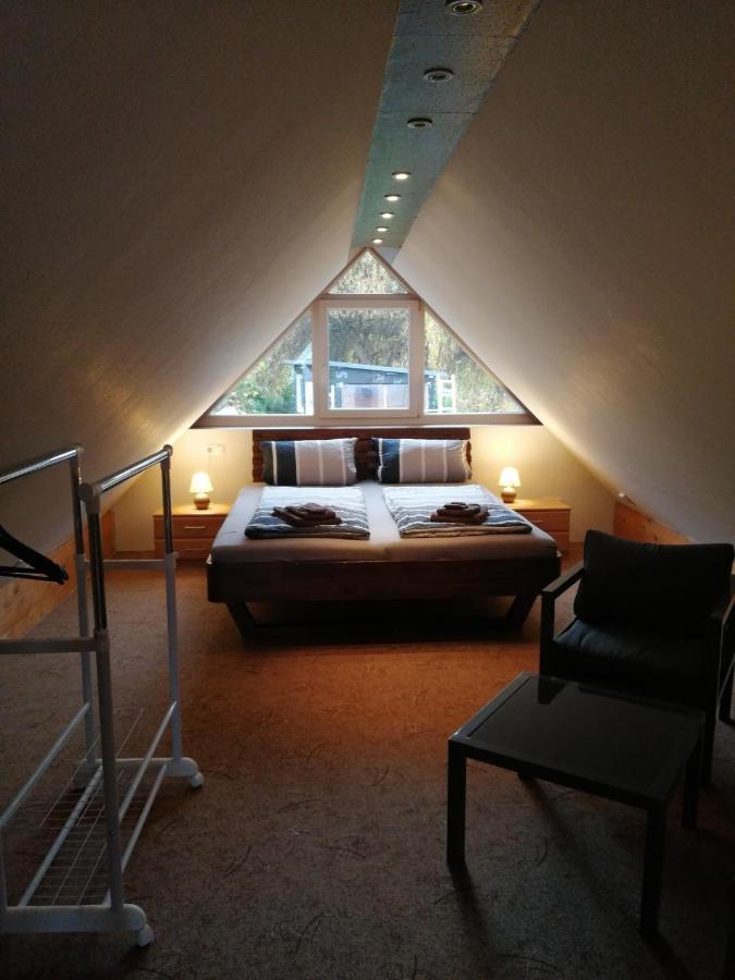 Ferienhaus Wernfels - Fraenk. Seenland 施帕尔特 外观 照片
