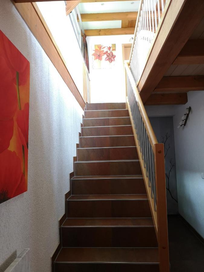 Ferienhaus Wernfels - Fraenk. Seenland 施帕尔特 外观 照片